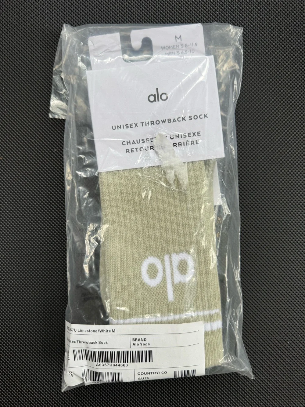 ALO Yoga Unisex Throwback Sock Limestone White Medium NEW NWT